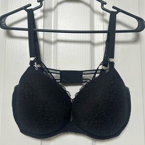 Elegant “Strappy” Black Lace Bra 💖